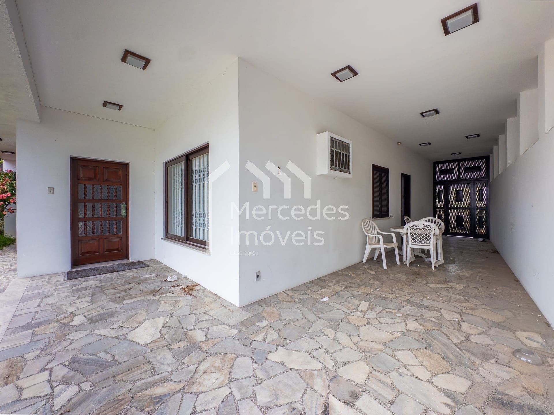 Foto 5 de Casa para alugar · Centro, Itajaí · 180 m²