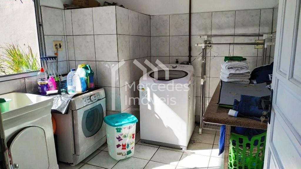 Foto 11 de Casa 1 suíte + 2 dorms à venda · Centro, Itajaí · 517 m²
