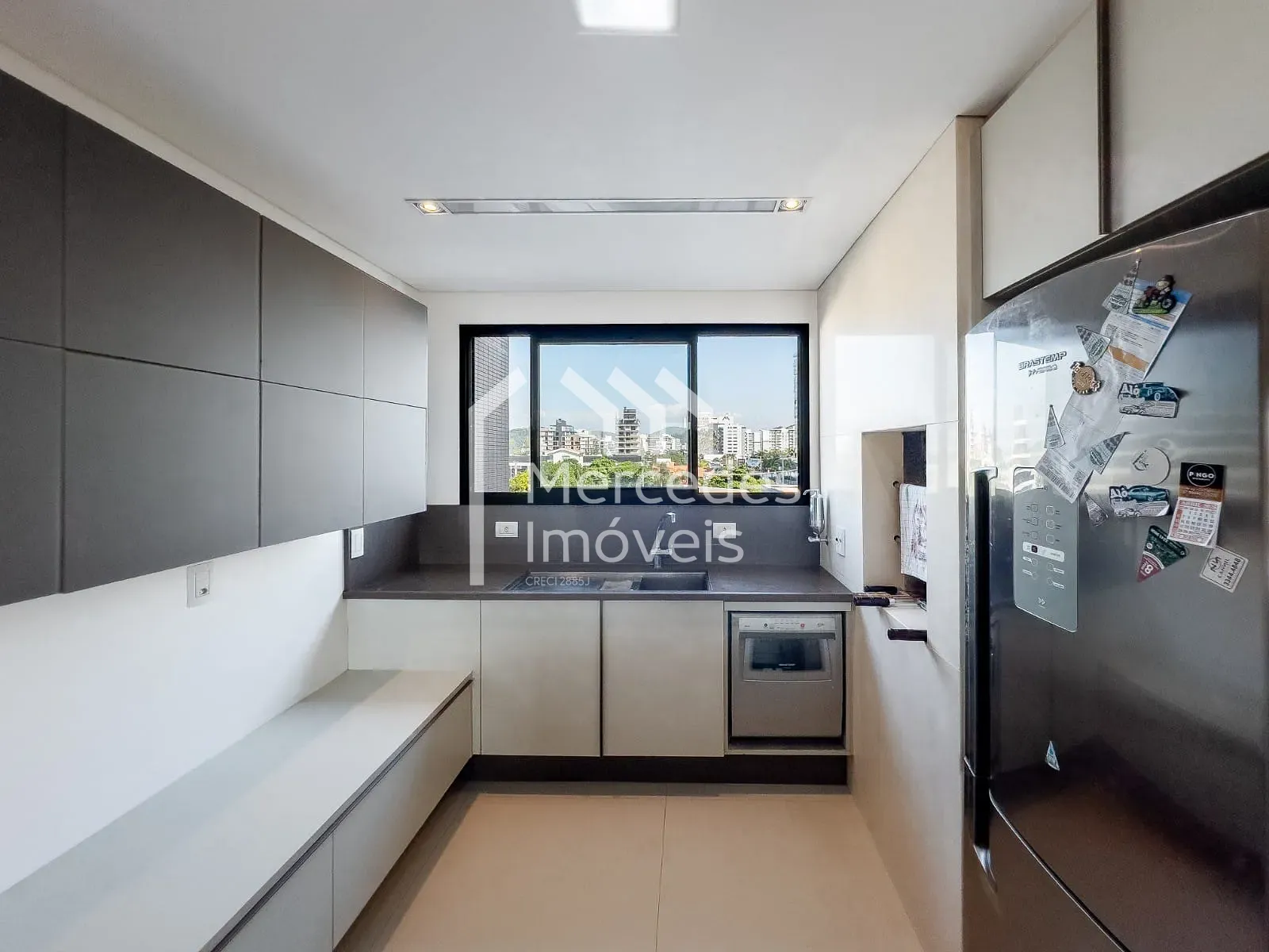 Foto 25 de Apartamento mobiliado com 3 suítes à venda, Praia Brava de Itajaí, Itajaí, SC