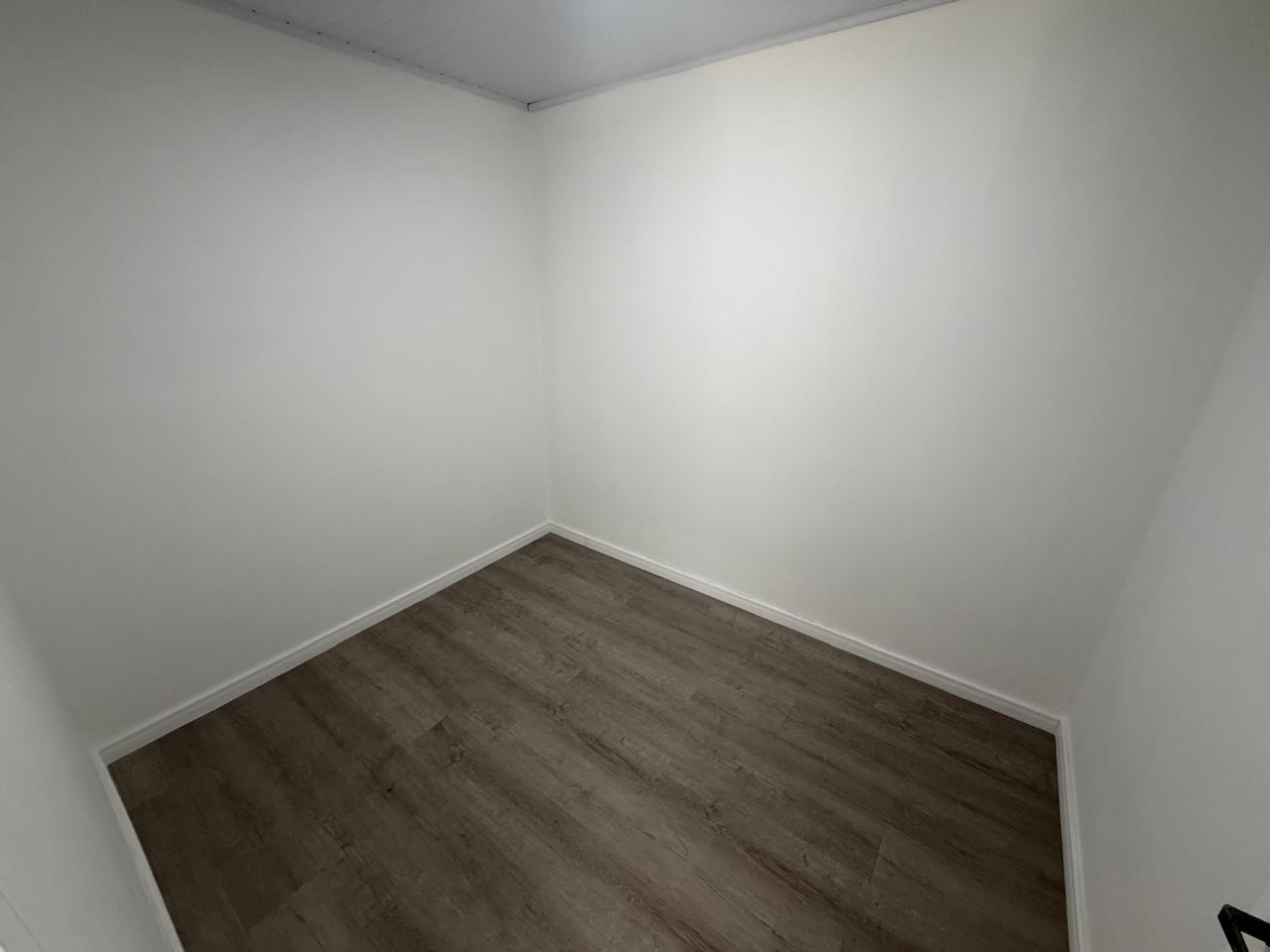 Foto 24 de Casa com Sala Comercial