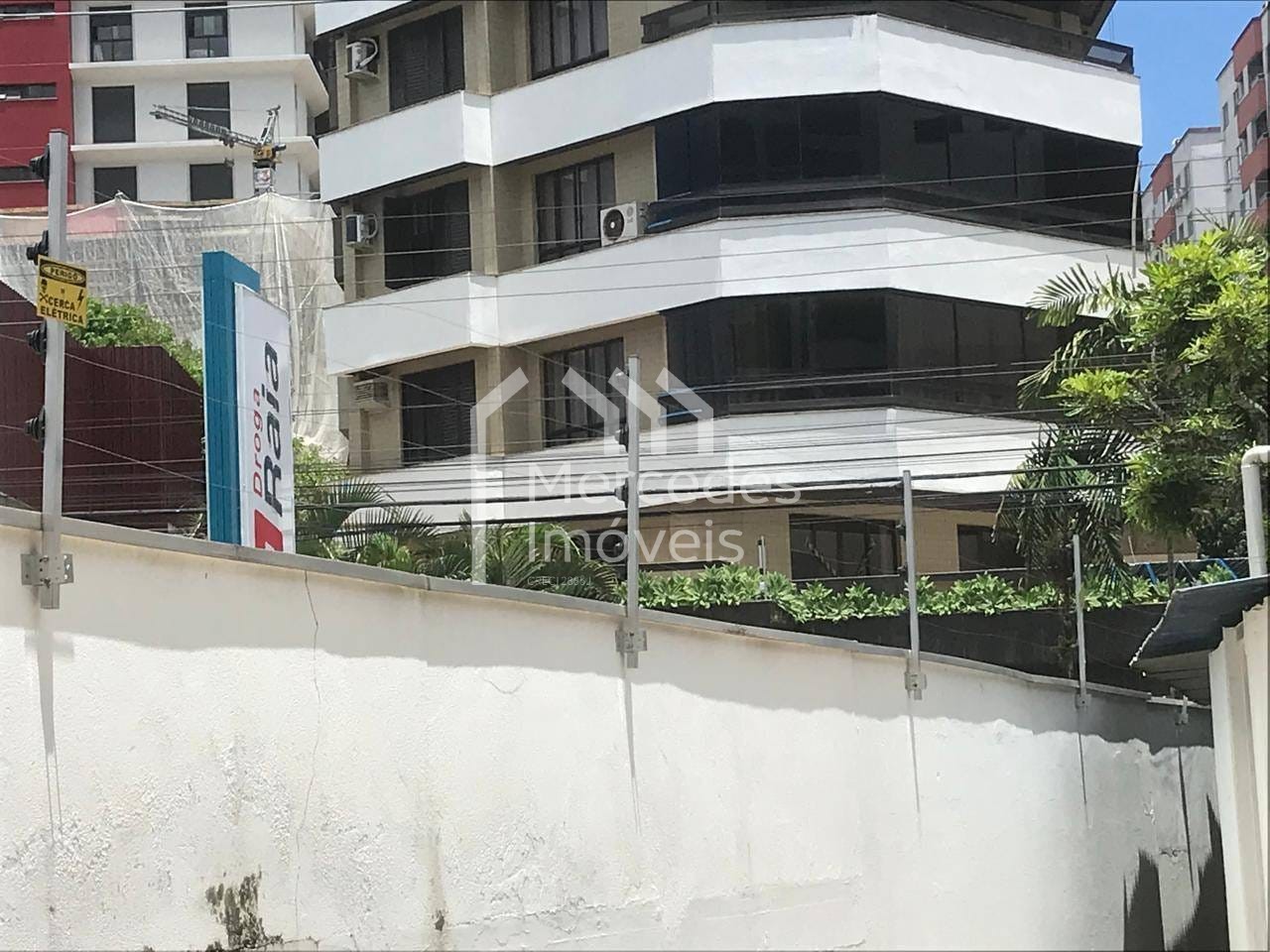 Foto 68 de Casa para alugar · Centro, Itajaí · 400 m²