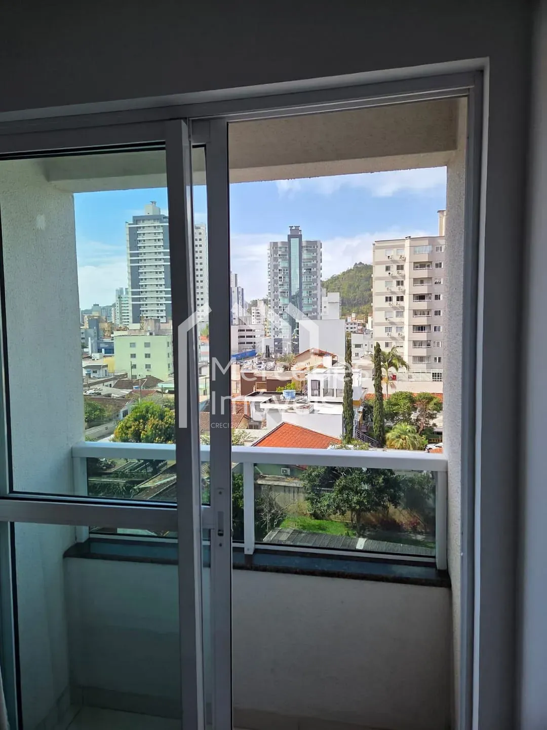 Foto 2 de Apartamento com 1 dormitório, 59m² à venda, Centro, Itajaí, SC