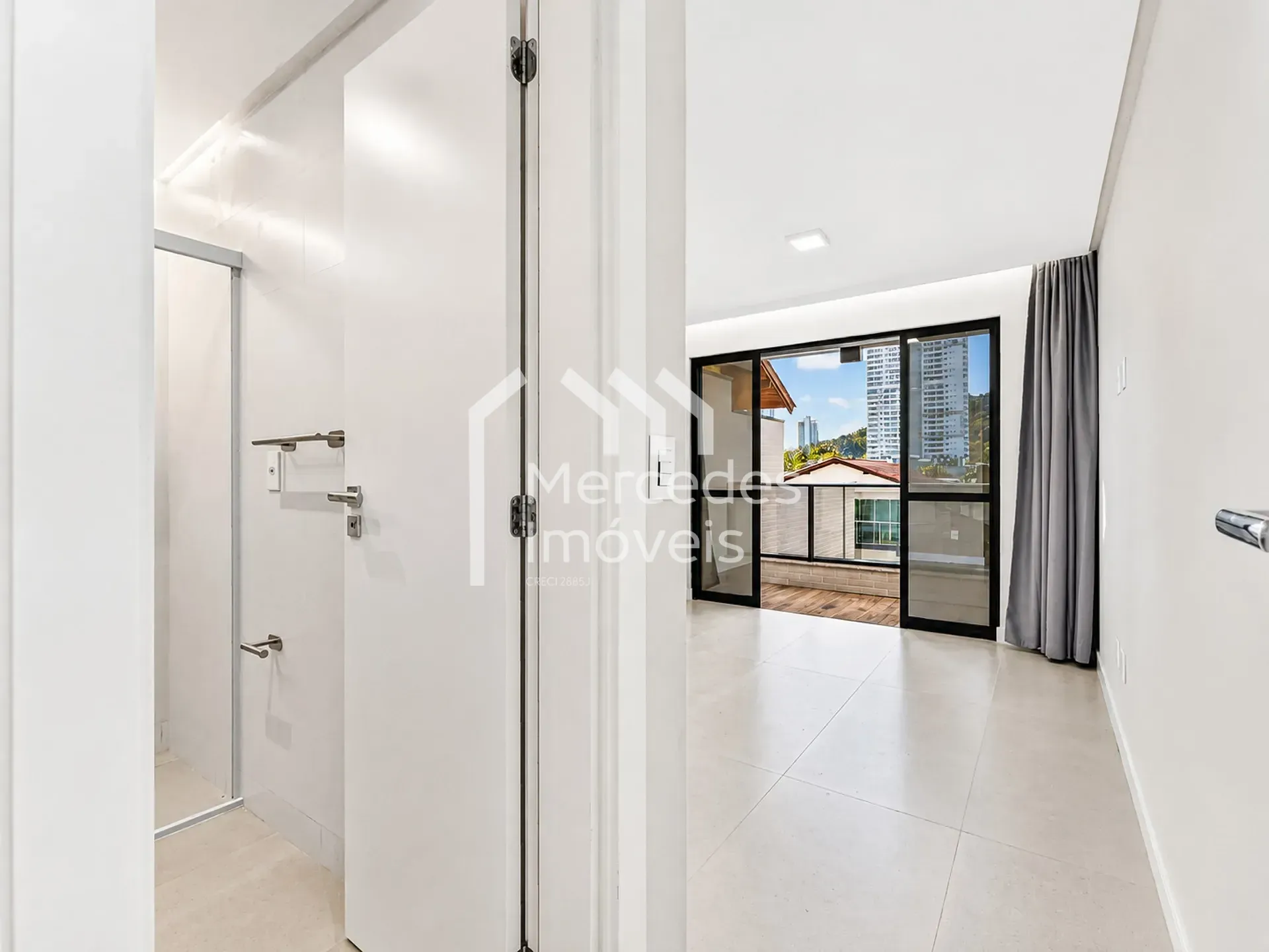 Foto 10 de Apartamento para locação com 2 suítes 95m² , Praia dos Amores, Balneário Camboriú, SC