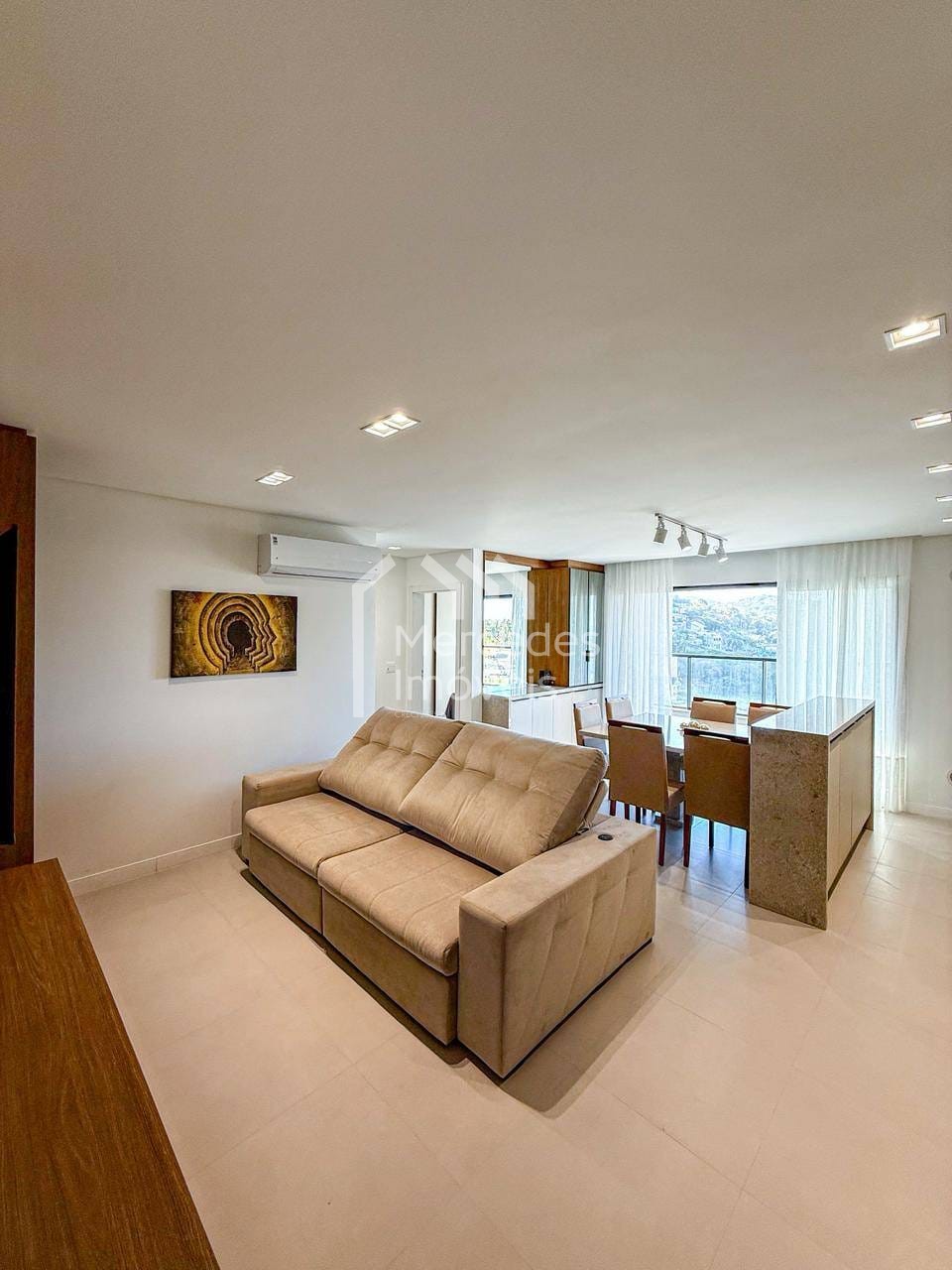 Foto 1 de Apartamento 2 suítes à venda · Praia Brava de Itajaí · BRAVA VALLEY