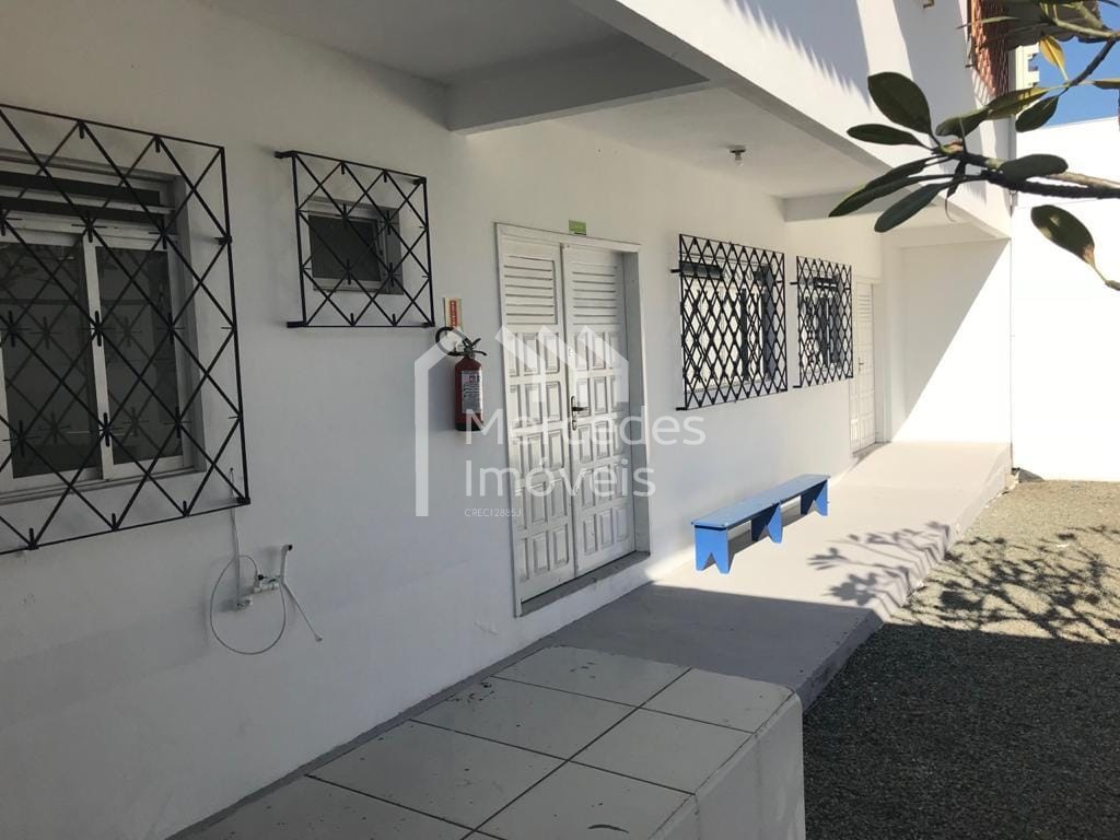 Foto 16 de Casa para alugar · Centro, Itajaí · 400 m²