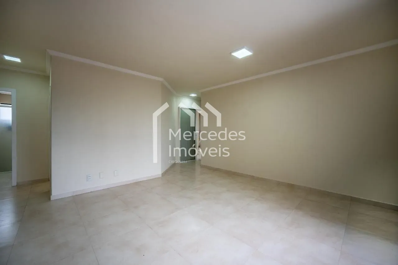Foto 3 de Apartamento com 1 suíte + 2 dormitórios à venda, com 85m² - Centro, Itajaí, SC