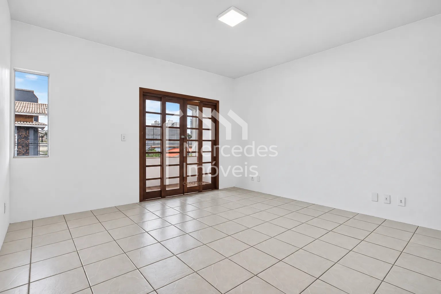 Foto 25 de Casa para locação, São Judas, Itajaí, SC com 4 dormitórios, suíte, quintal e 245 m² no São Judas