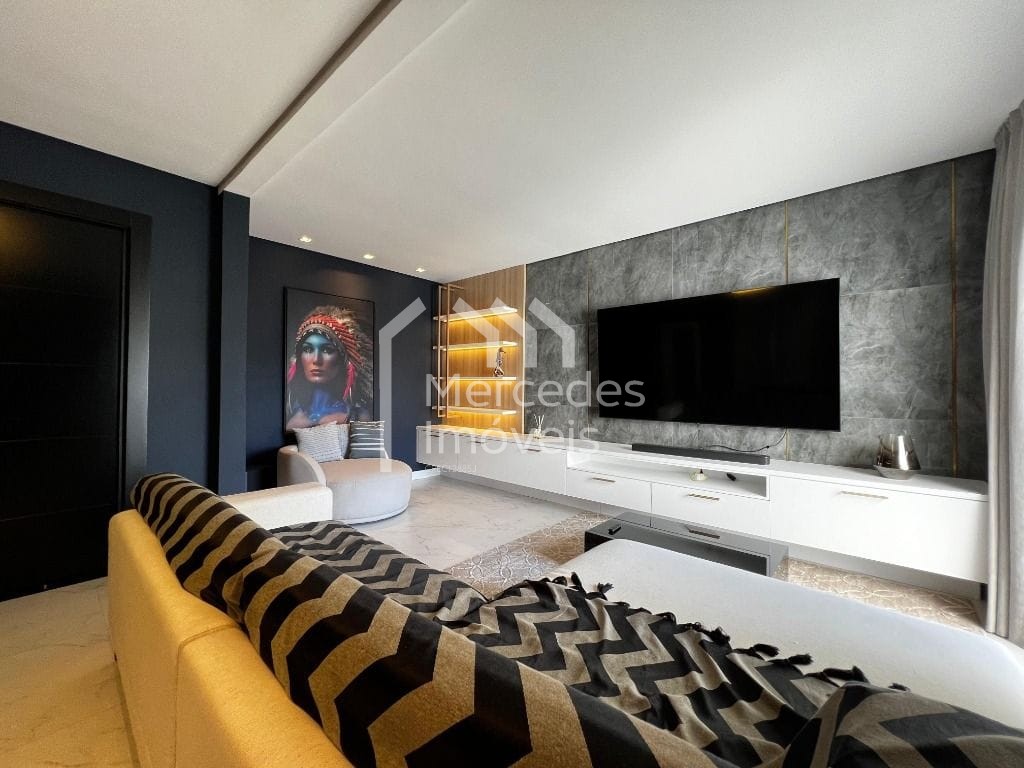 Foto 20 de Casa 3 suítes + 1 dorm à venda · Ariribá, Balneário Camboriú