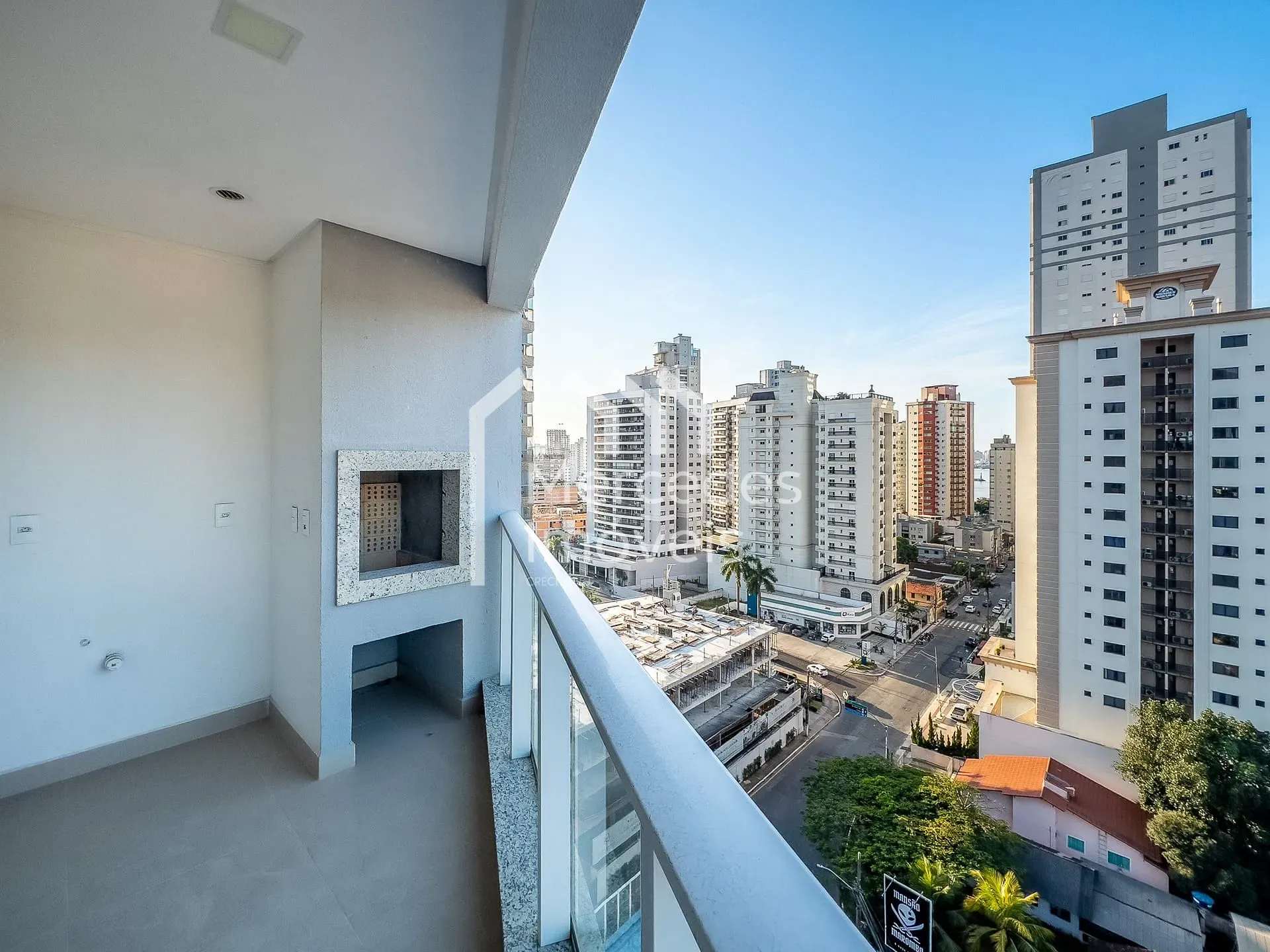 Foto 2 de Apartamento com 2 suítes à venda, 79.45 m² - Fazenda - Itajaí/SC