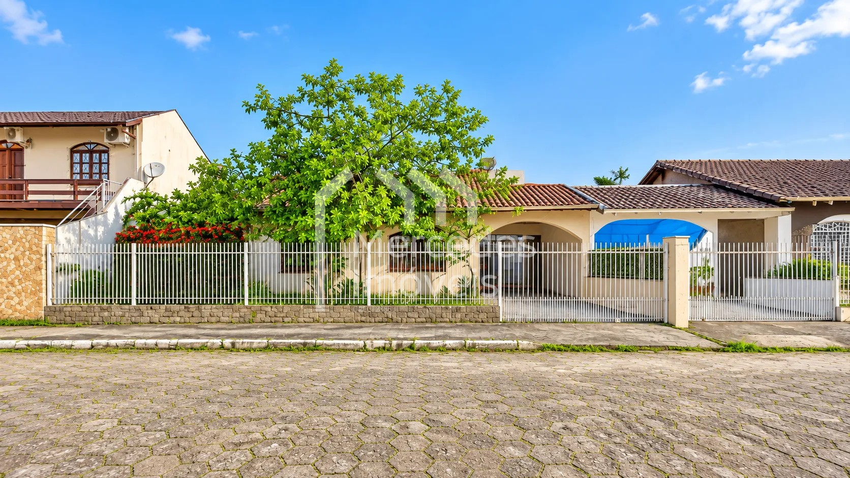 Foto 2 de Casa com 2 dormitórios e terreno de 600 m² no São Vicente, Itajaí