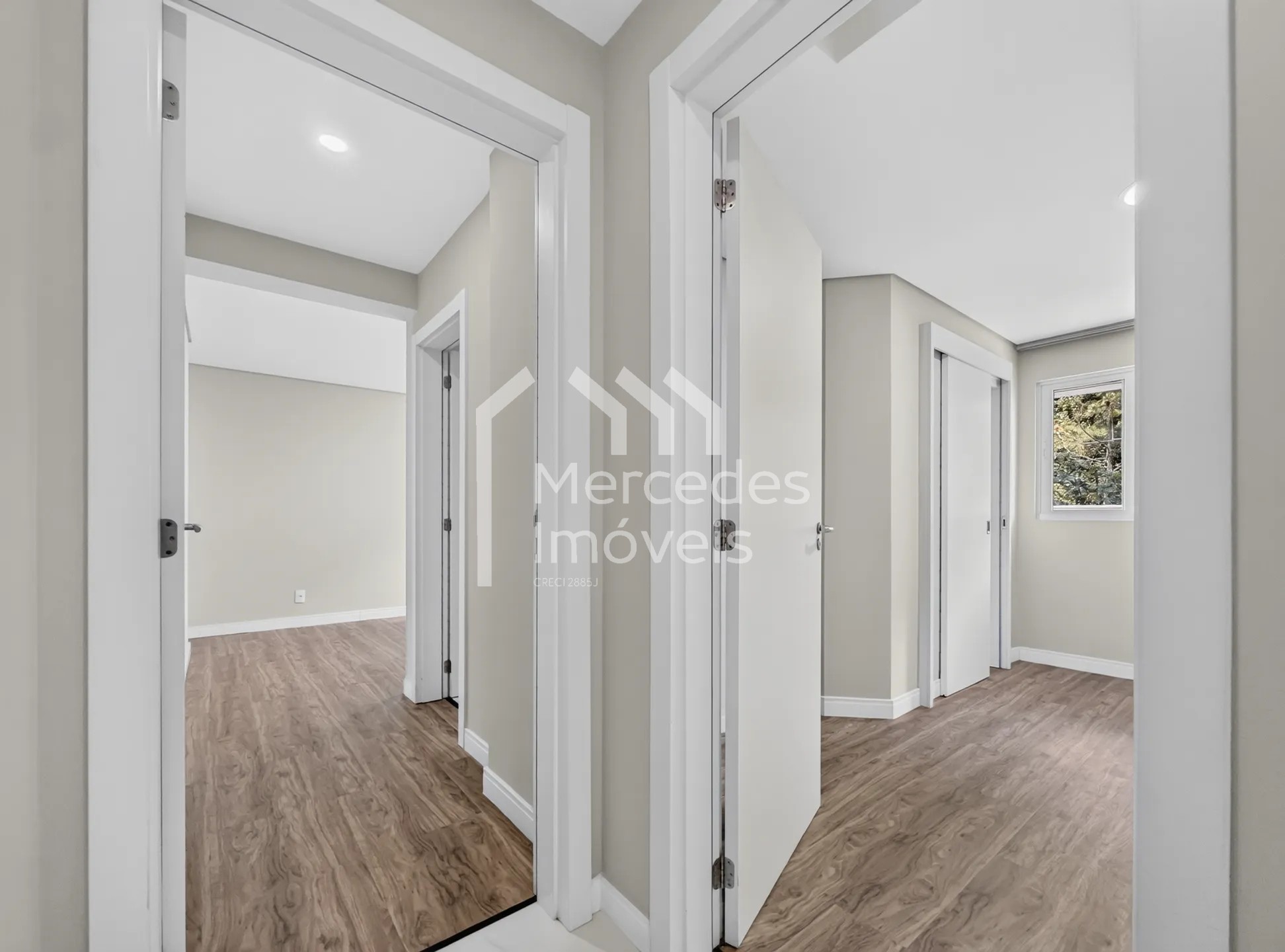 Foto 22 de Apartamento 2 suítes para alugar · Centro, Itajaí