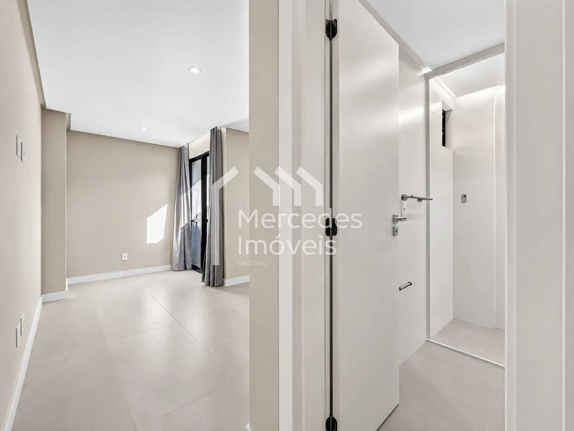 Foto 16 de Apartamento para locação com 2 suítes 95m² , Praia dos Amores, Balneário Camboriú, SC