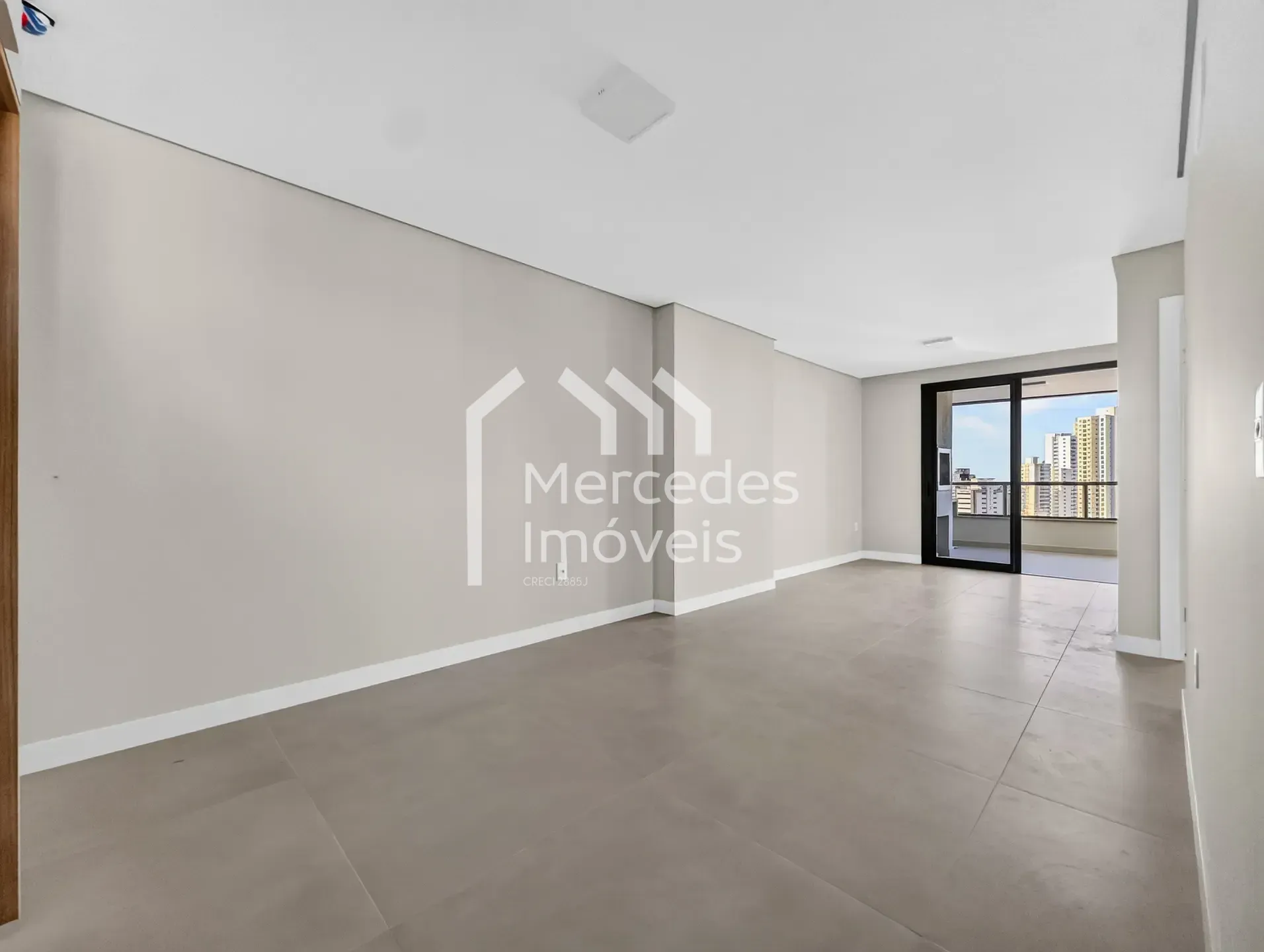 Foto 3 de Apartamento novo ao lado da Univali para locação, Centro, Itajaí, SC