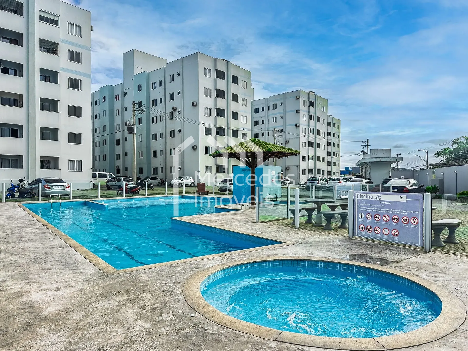 Foto 1 de Apartamento com 2 dormitórios à venda, 49 m² por R$ 359.000- Itaipava - Itajaí/SC