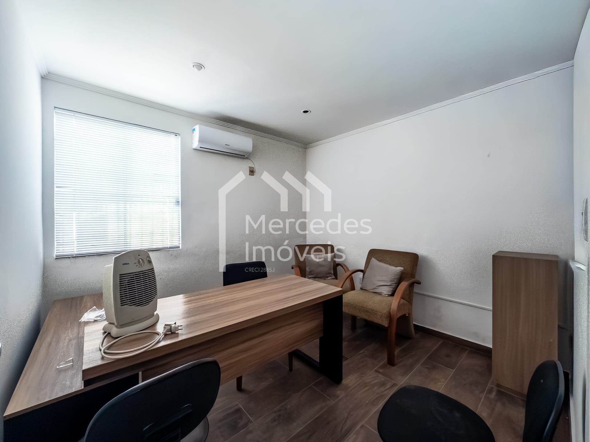 Foto 13 de Casa para alugar · Centro, Itajaí · 160 m²
