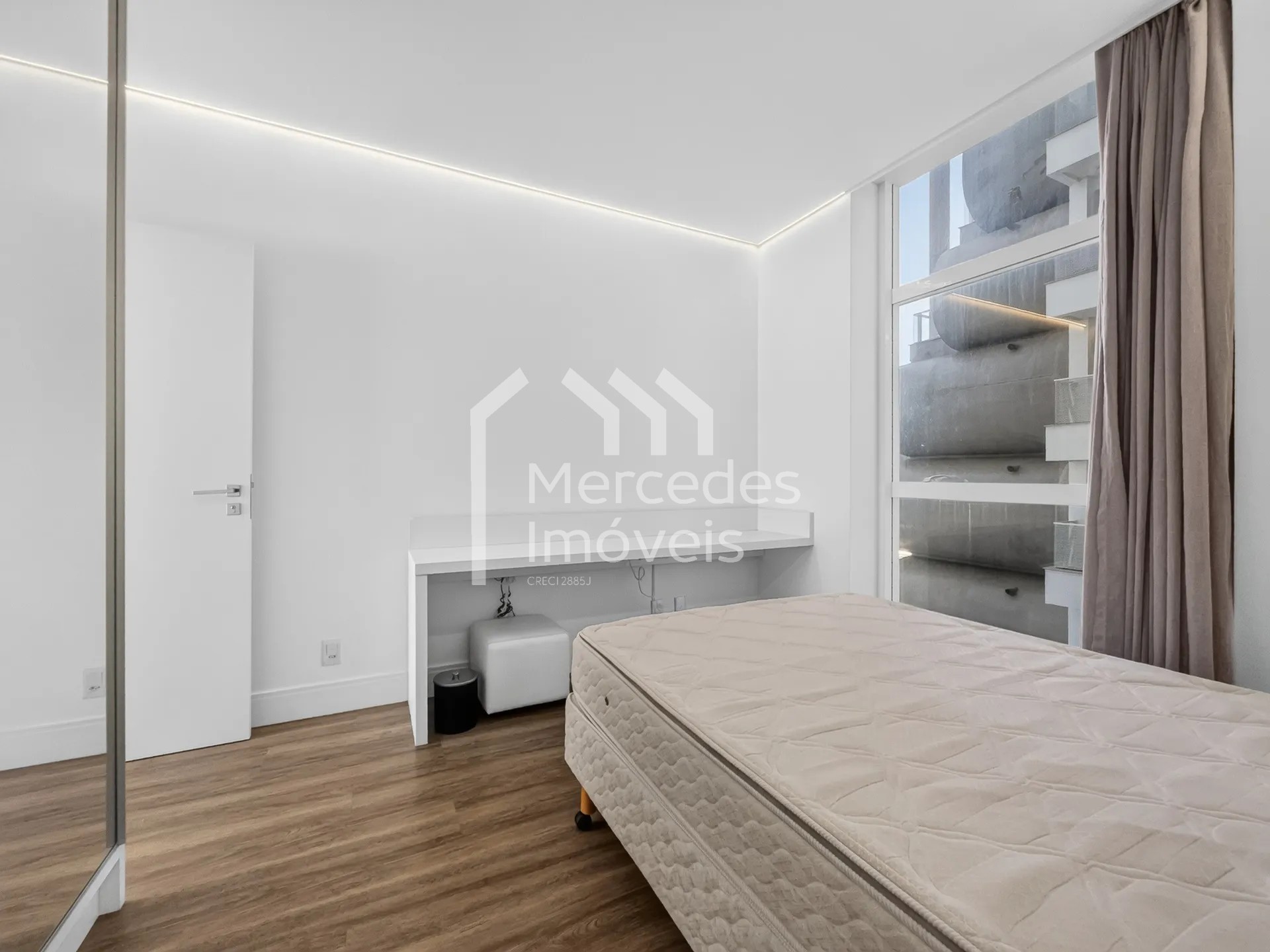 Foto 53 de Apartamento 2 suítes para alugar · Praia Brava de Itajaí