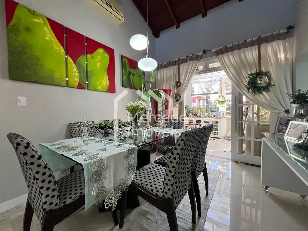 Foto 6 de Casa com 1 suíte + 2 dormitórios à venda, 222 m² por R$ 1.600.000,00 - Dom Bosco - Itajaí/SC