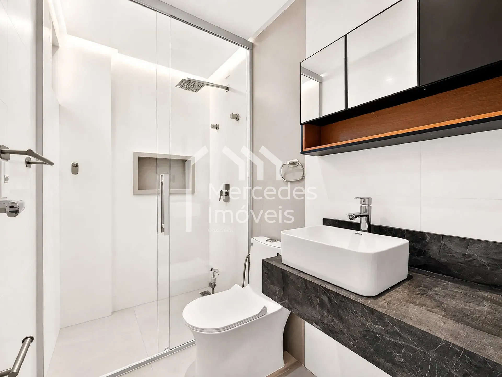 Foto 21 de Apartamento para locação com 2 suítes 95m² , Praia dos Amores, Balneário Camboriú, SC