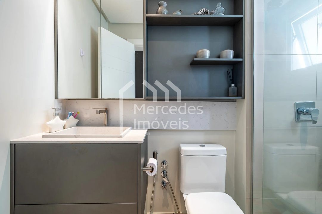 Foto 21 de Apartamento 3 suítes à venda · Pioneiros, Balneário Camboriú