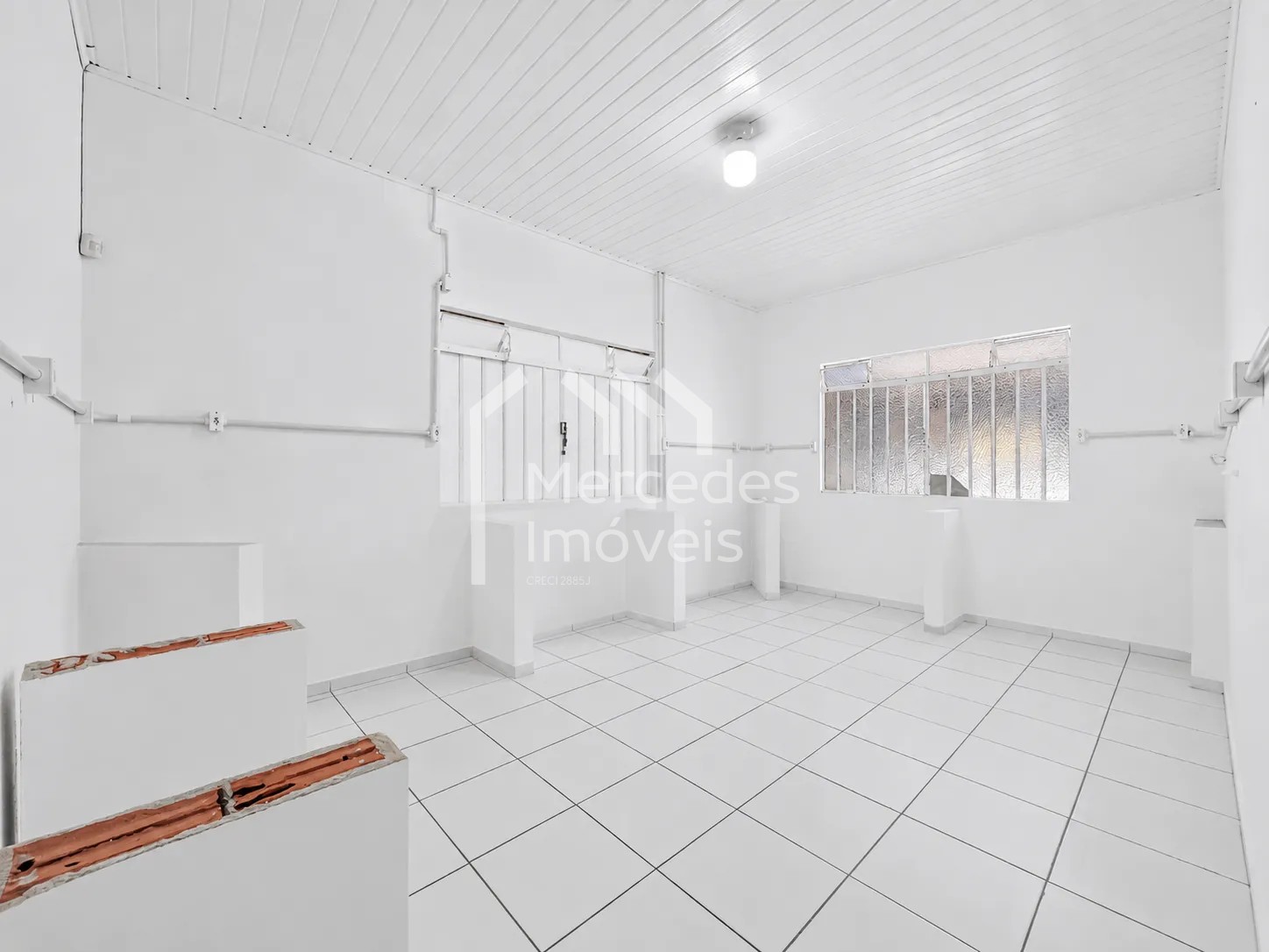 Foto 30 de Casa para alugar · Centro, Itajaí · 200 m²