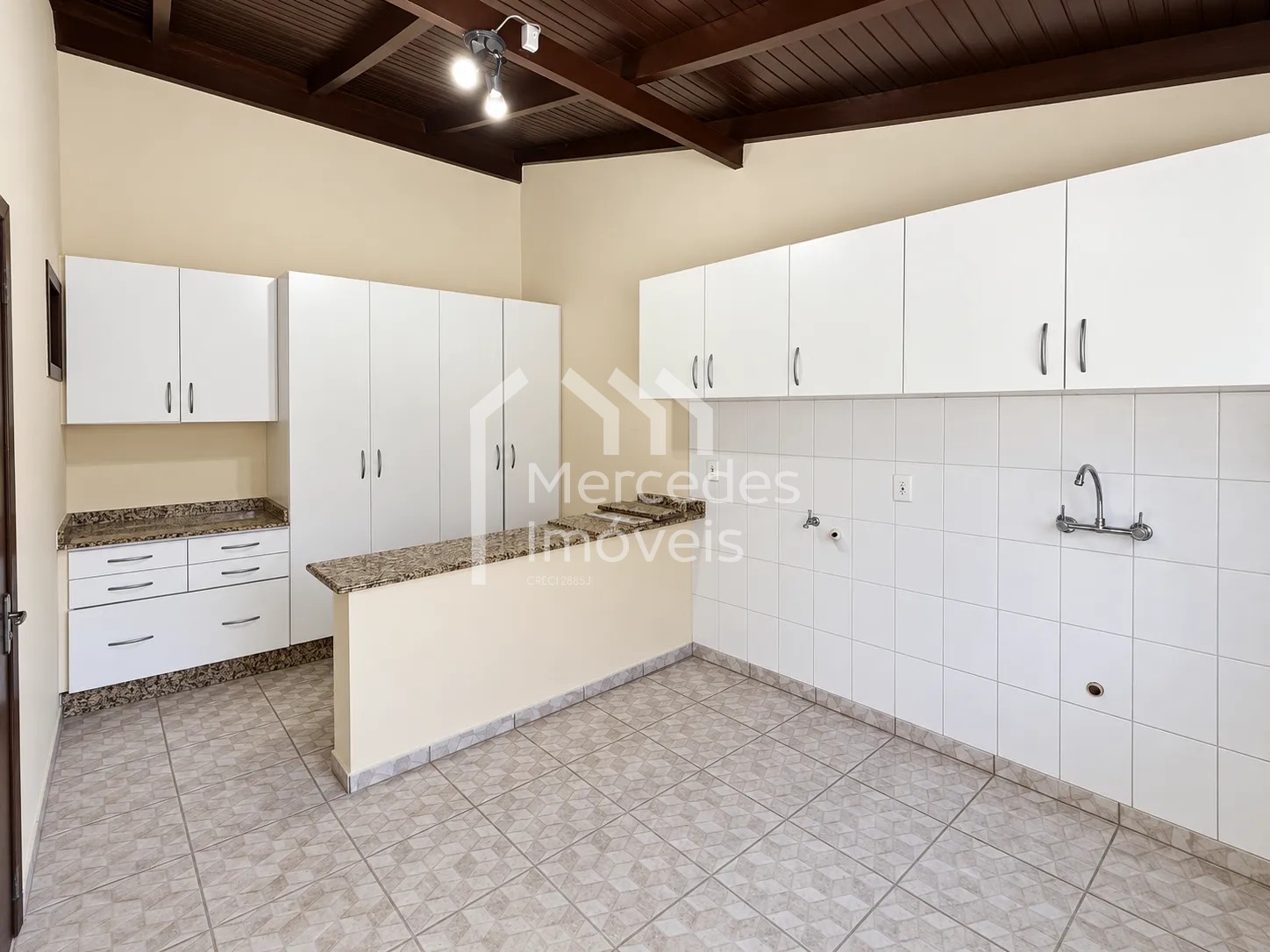 Foto 28 de Casa à venda com 3 dormitórios, suíte, escritório e piscina na Ressacada, Itajaí, SC
