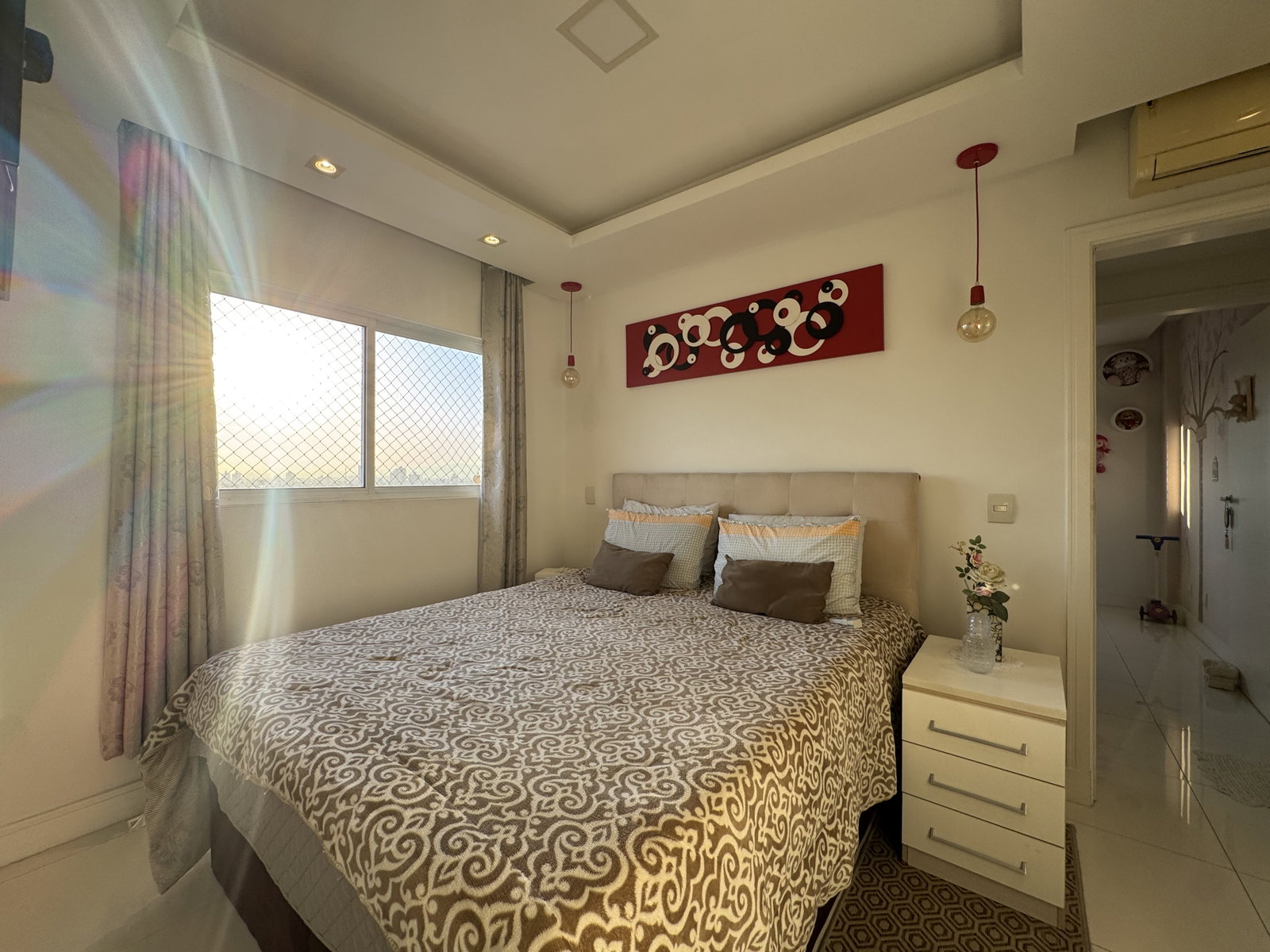 Foto 8 de Amplo apartamento com 96m² privativos