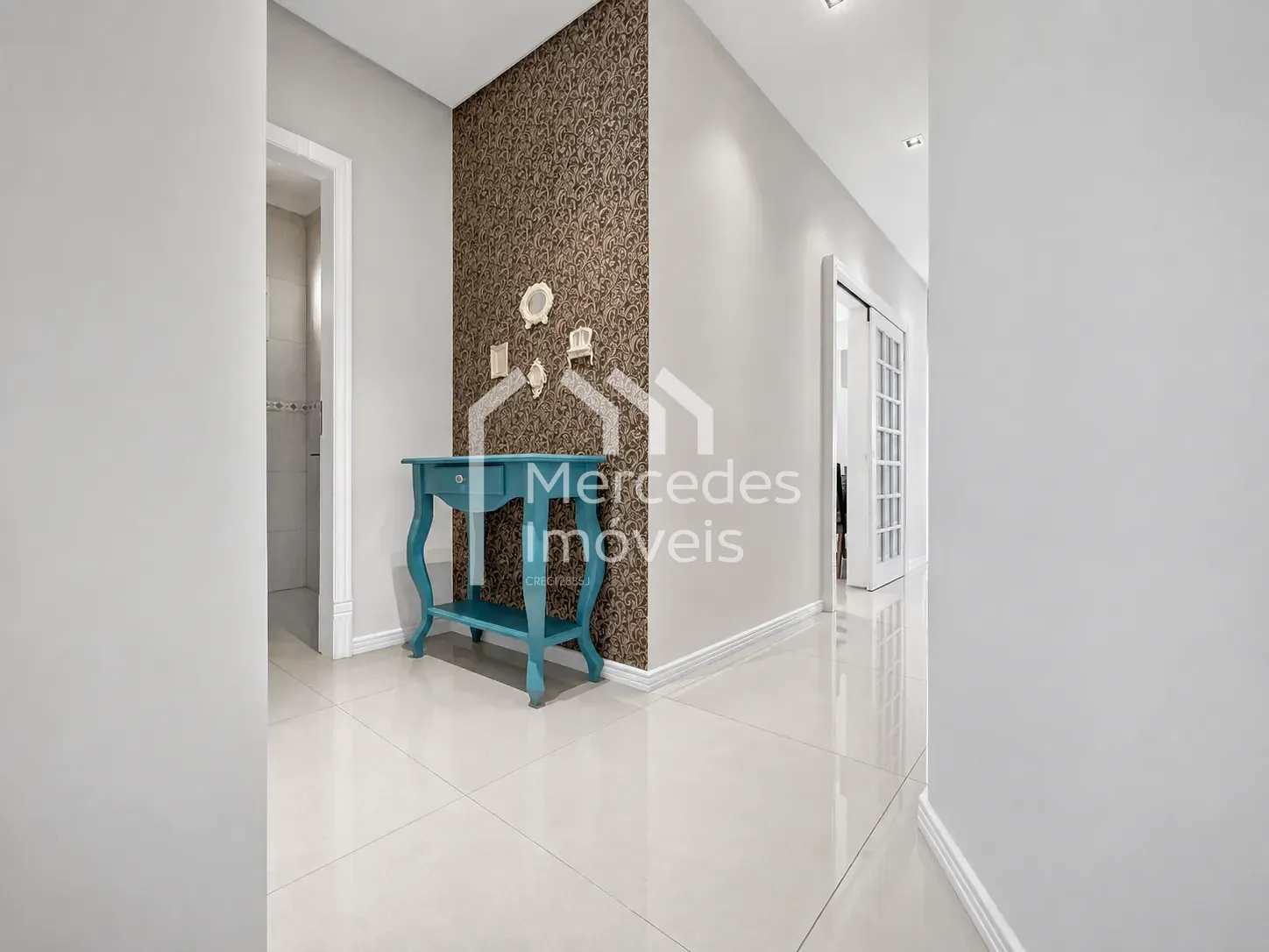 Foto 6 de Casa mobiliada para alugar com uma suíte mais 2 quartos, Bairro São João, Itajaí, SC R$7,300 + Taxas
