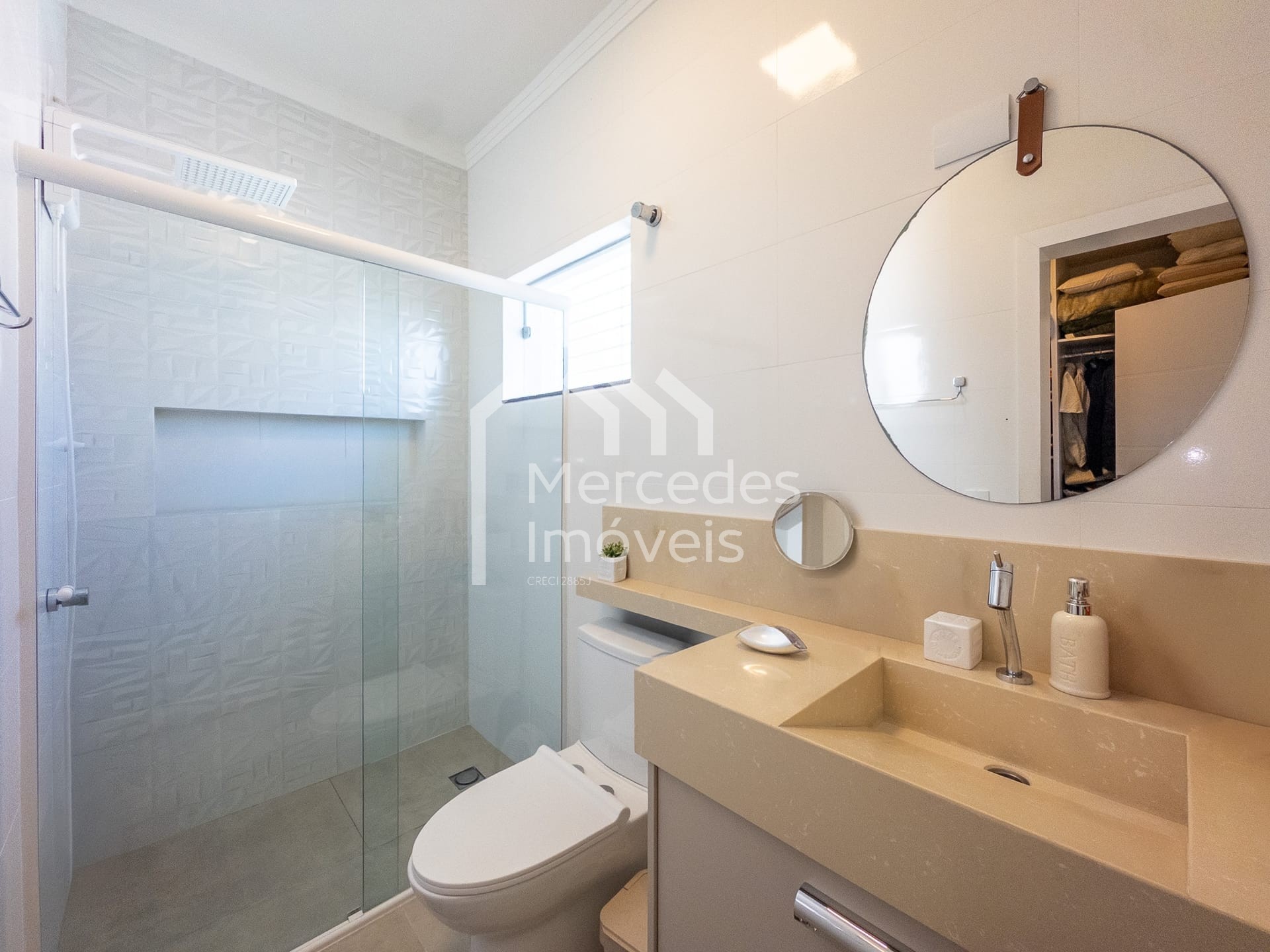 Foto 17 de Casa 1 suíte + 2 dorms à venda · São Judas, Itajaí · 180 m²