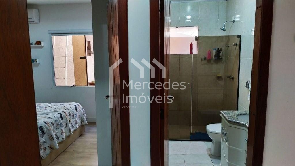 Foto 12 de Casa 1 suíte + 2 dorms à venda · Centro, Itajaí · 517 m²
