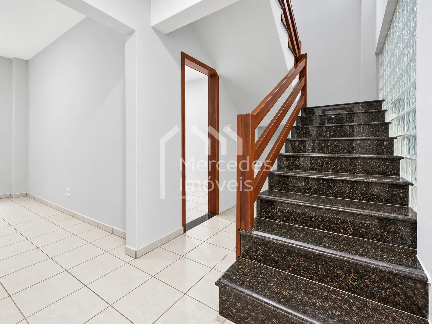 Foto 8 de Casa para locação, São Judas, Itajaí, SC com 4 dormitórios, suíte, quintal e 245 m² no São Judas
