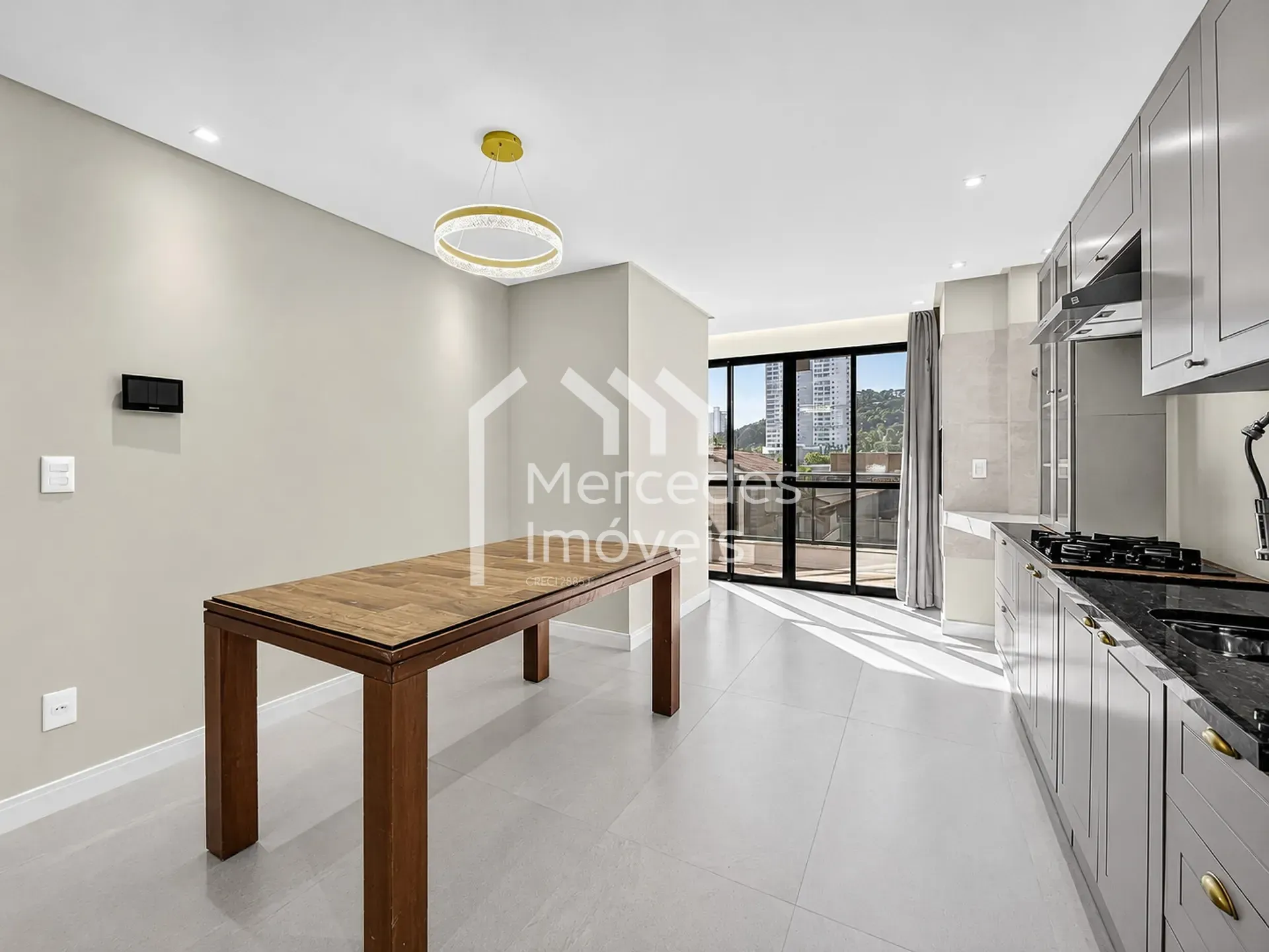 Foto 1 de Apartamento para locação com 2 suítes 95m² , Praia dos Amores, Balneário Camboriú, SC