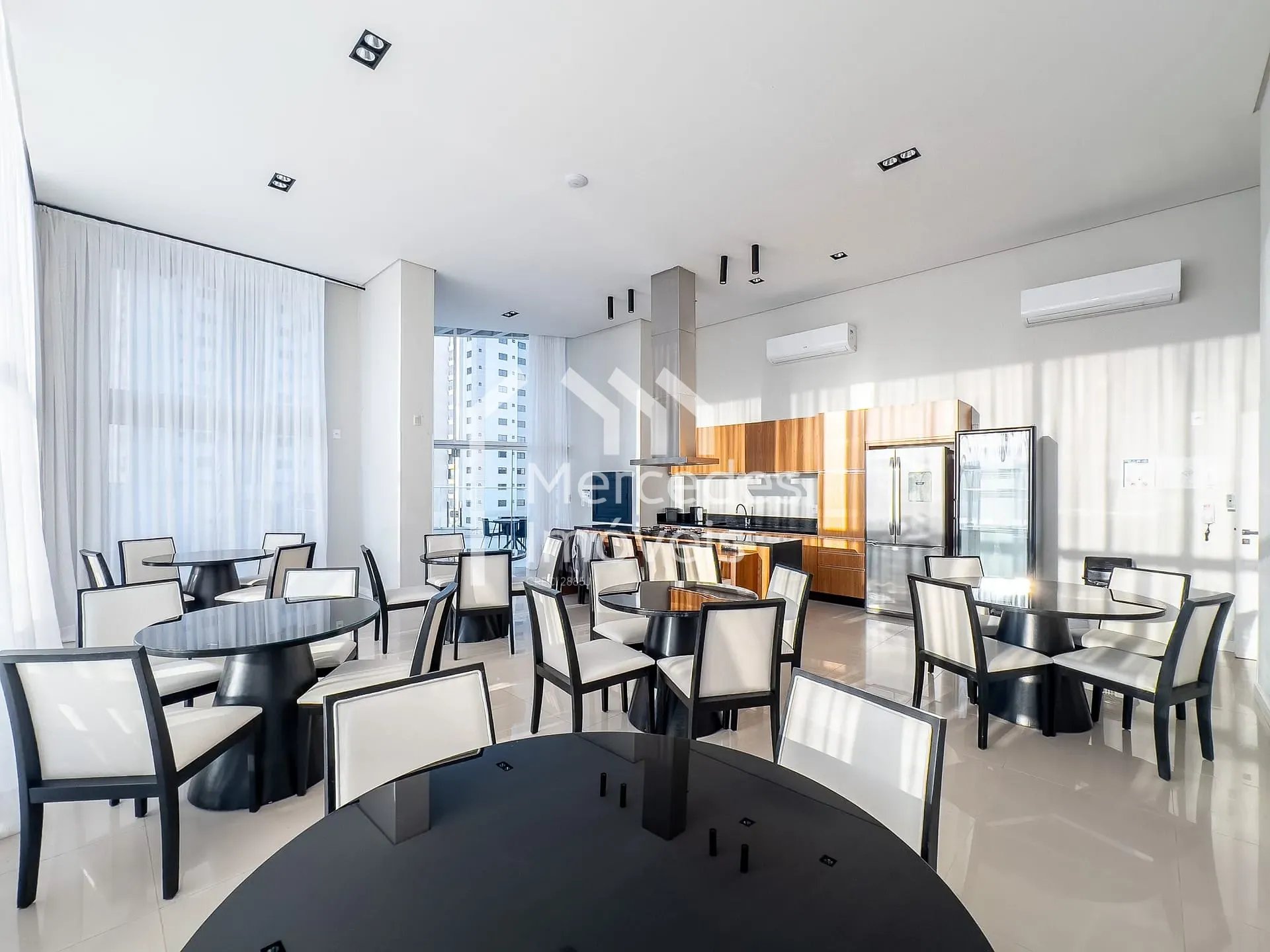 Foto 26 de Apartamento com 2 suítes à venda, 79.45 m² - Fazenda - Itajaí/SC
