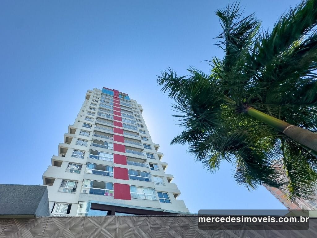 Foto 1 de Apartamento 2 suítes à venda · Vila Operária, Itajaí