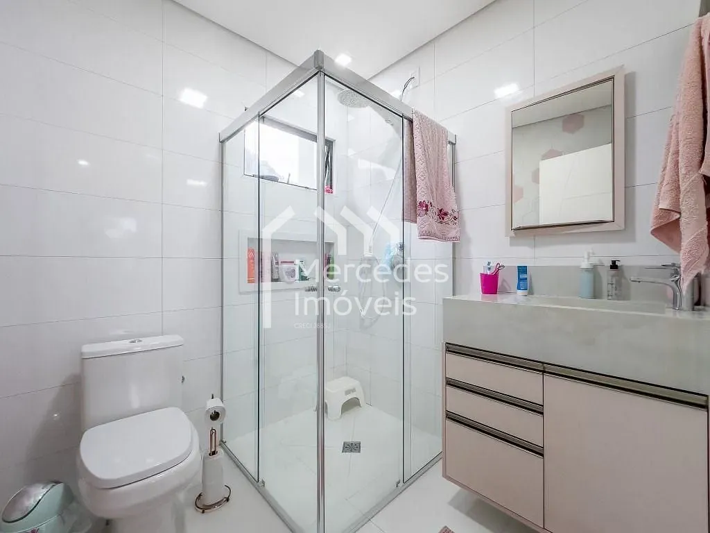 Foto 15 de Casa semimobiliada com 4 suítes à venda, 230.53m² Fazenda, Itajaí, SC