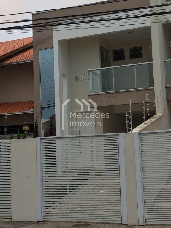 Foto 11 de Casa 2 suítes + 1 dorm à venda · Dom Bosco, Itajaí