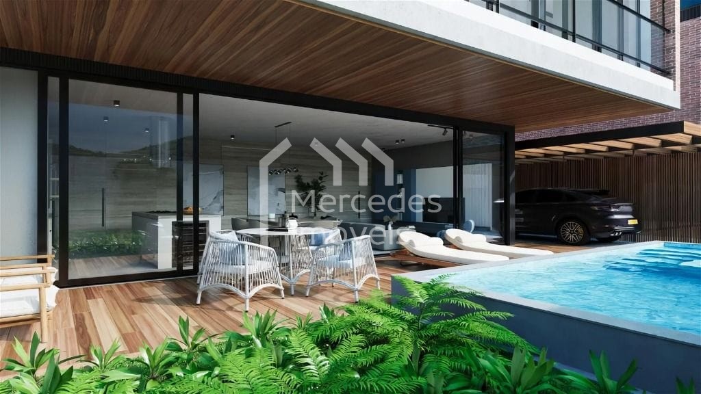 Foto 4 de Casa 4 suítes à venda · Itapema, Balneário Camboriú