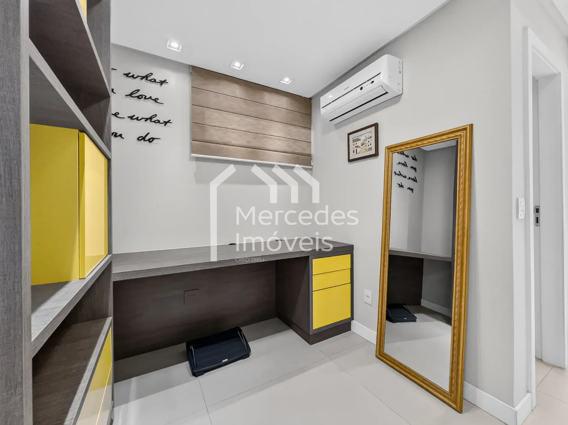 Foto 20 de Apartamento mobiliado , 1 suite + 2 dormitórios à venda, Centro, Itajaí, SC