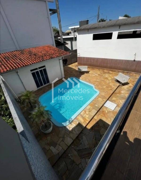 Foto 3 de Casa 1 suíte + 5 dorms à venda · São João, Itajaí