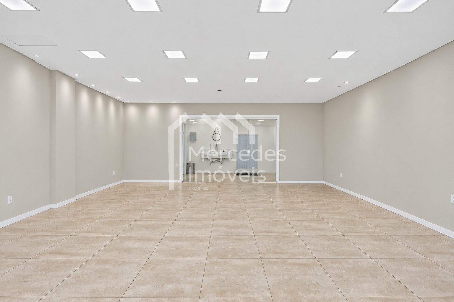 Foto 8 de Sala comercial de 50 m² para alugar no Centro, Itajaí