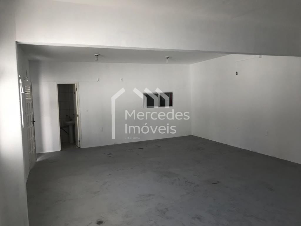 Foto 15 de Casa para alugar · Centro, Itajaí · 400 m²