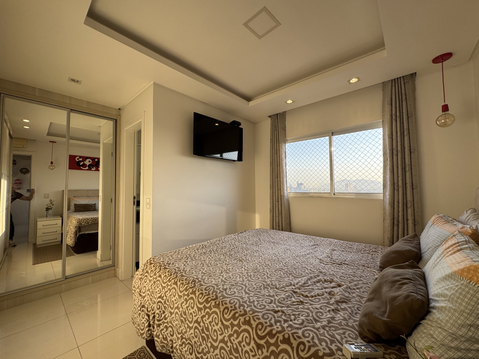 Foto 6 de Amplo apartamento com 96m² privativos