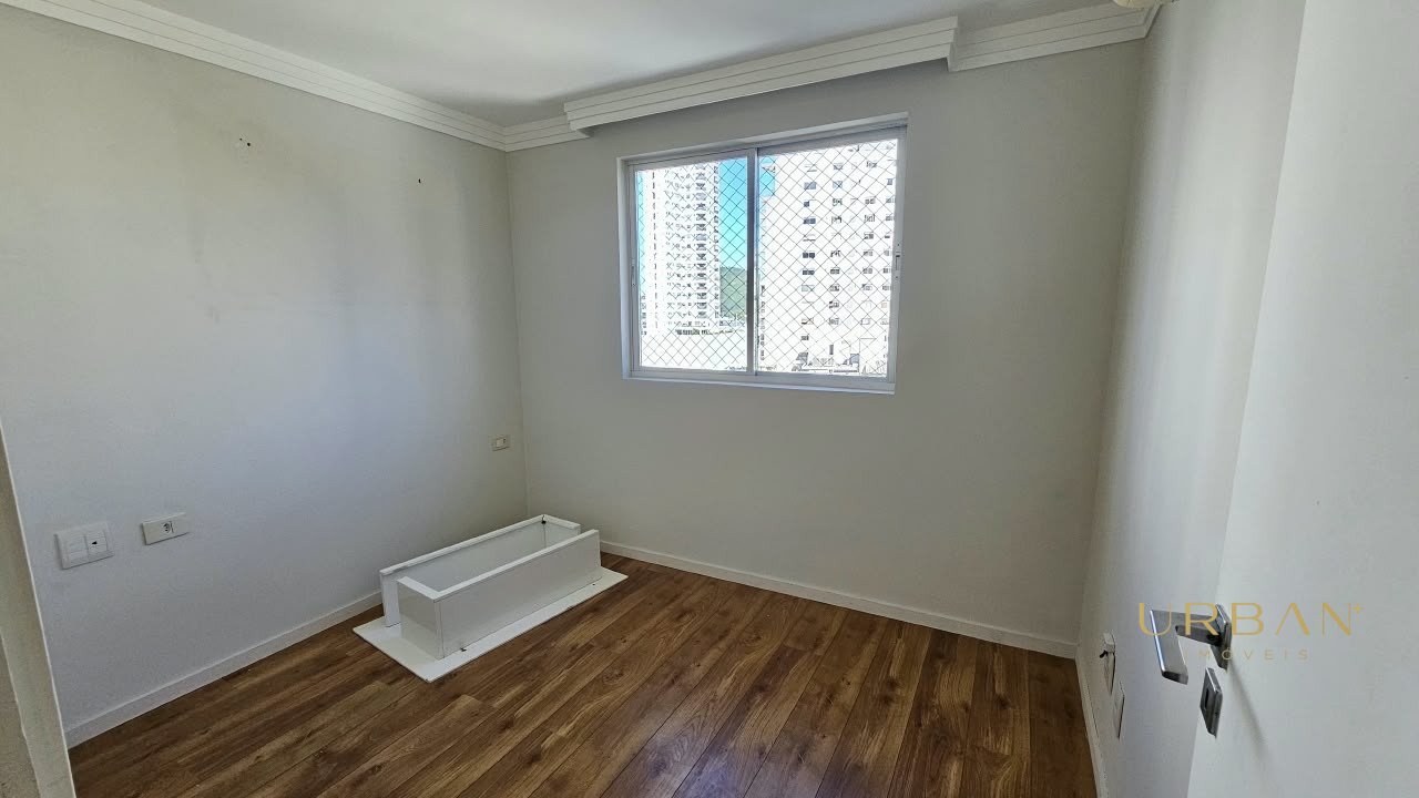 Foto 13 de Apartamento no Centro - 1s+2q e 2 vagas