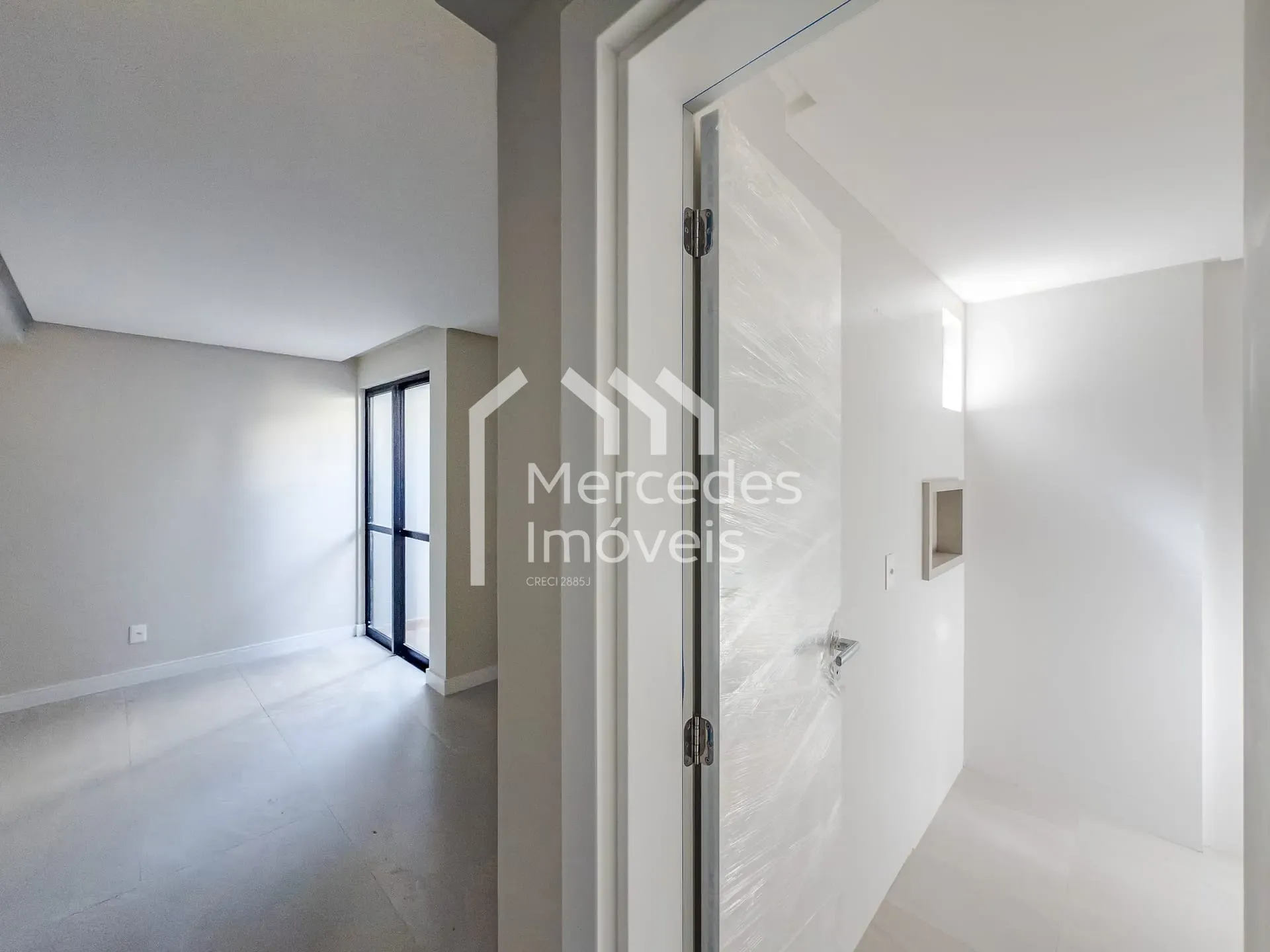 Foto 8 de Apartamento para permuta com 2 suítes, Praia dos Amores, Balneário Camboriú, SC
