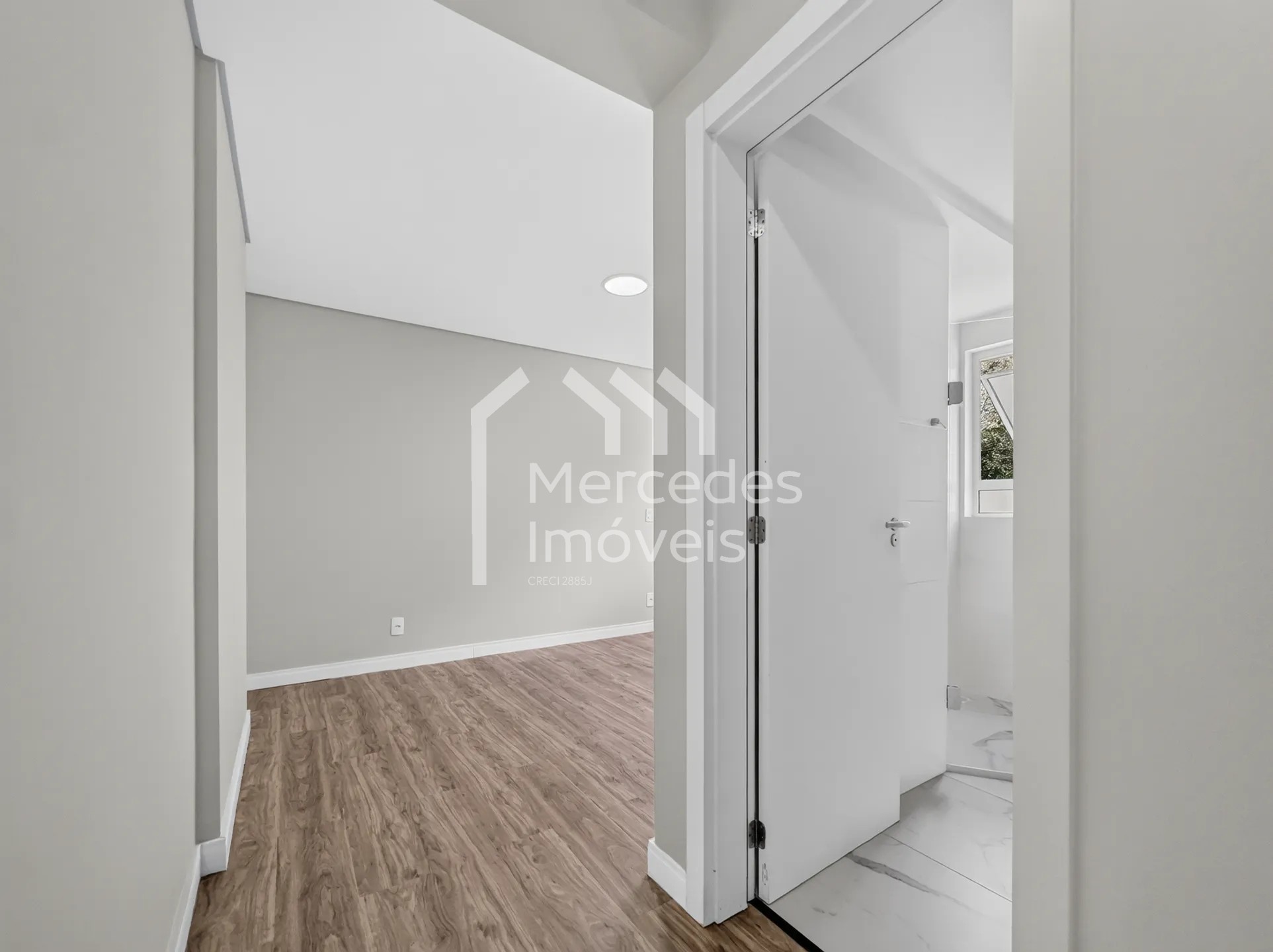 Foto 30 de Apartamento 2 suítes para alugar · Centro, Itajaí