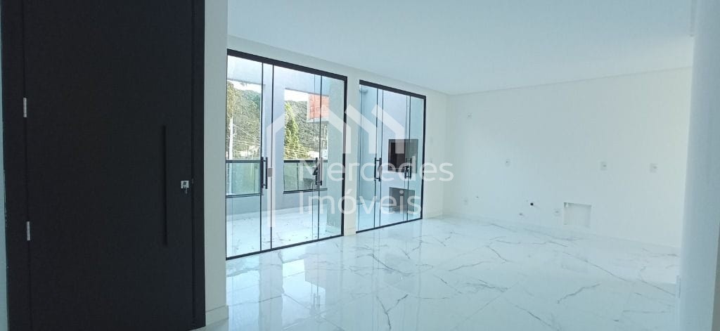 Foto 1 de Apartamento 2 suítes + 1 dorm à venda · Ressacada, Itajaí