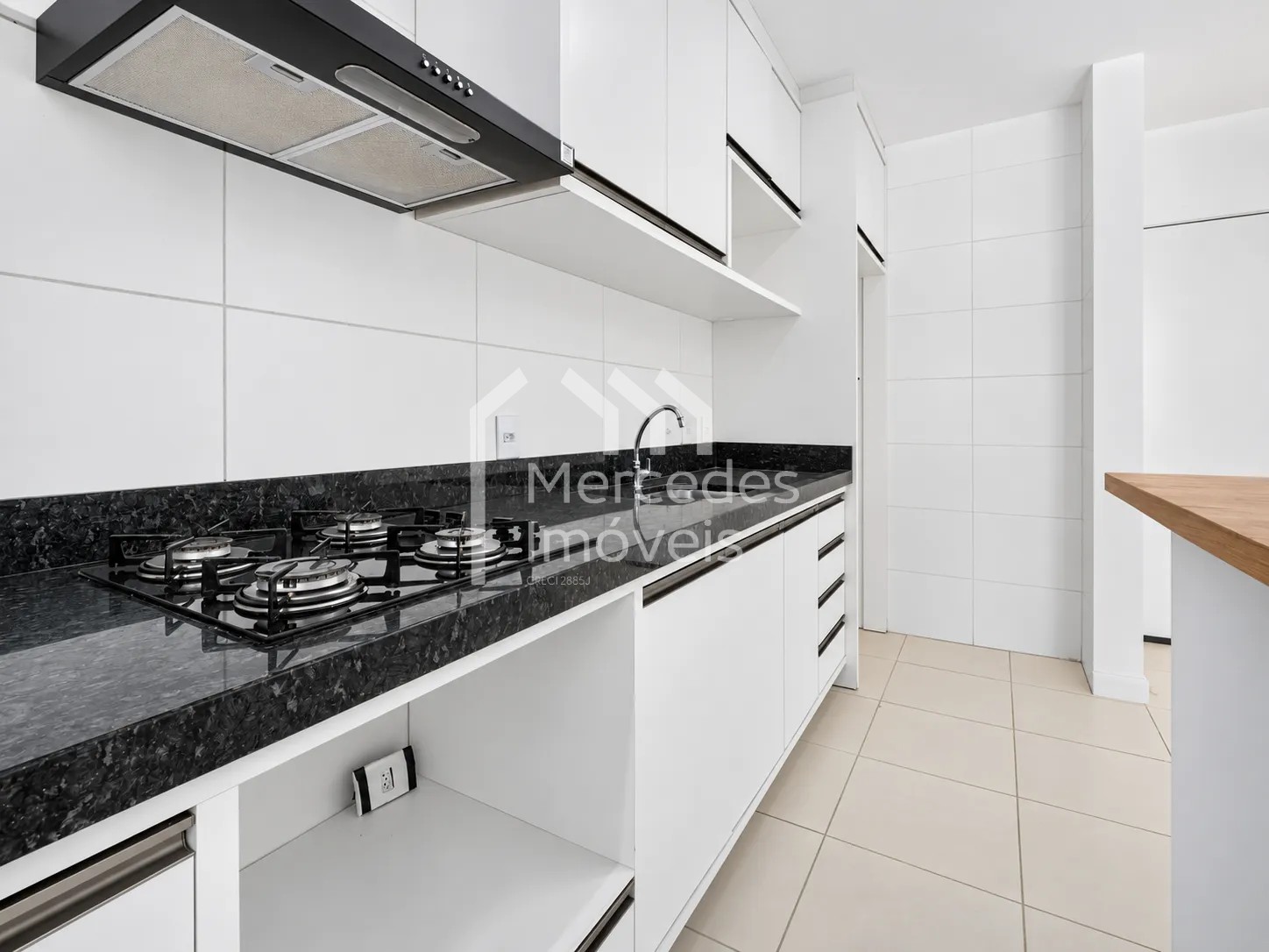 Foto 11 de Apartamento de 2 quartos sendo 1 suíte para locação, Fazenda, Itajaí, SC