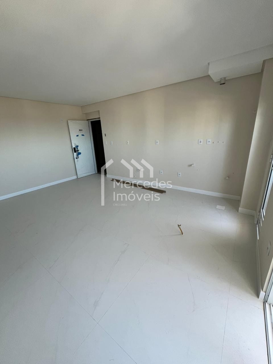 Foto 3 de Apartamento 1 suíte + 1 dorm à venda · Centro, Itajaí · LOTTUS