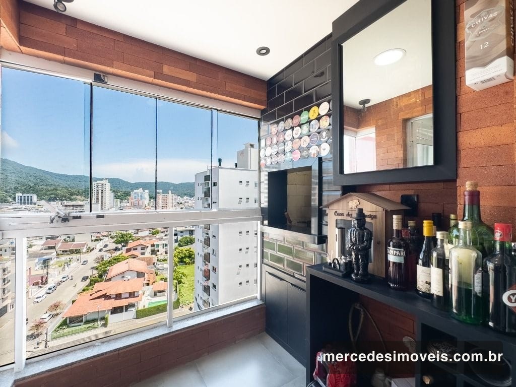 Foto 3 de Apartamento 2 suítes à venda · Vila Operária, Itajaí