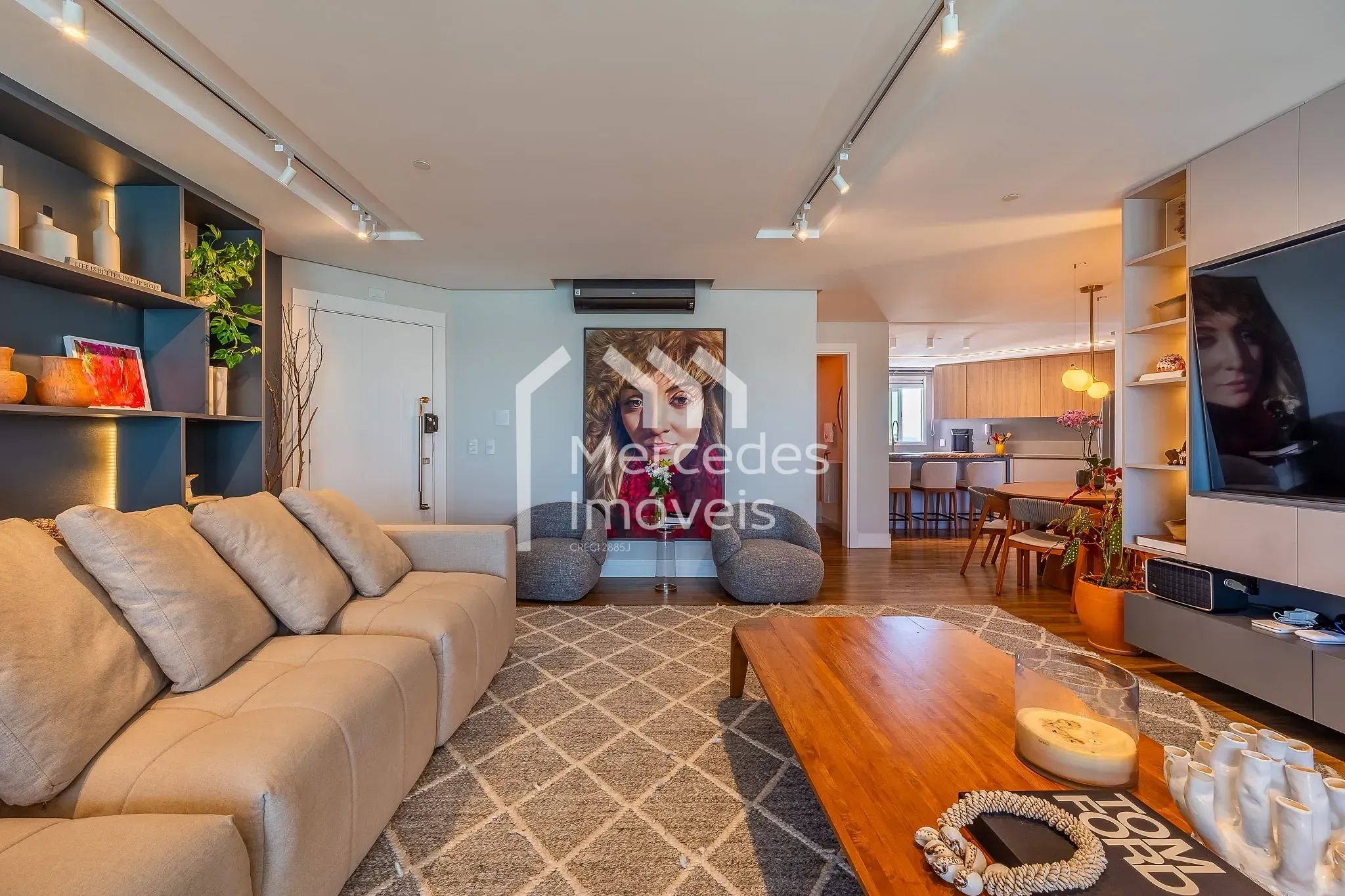 Foto 9 de Apartamento à venda, Pioneiros, Balneário Camboriú, SC