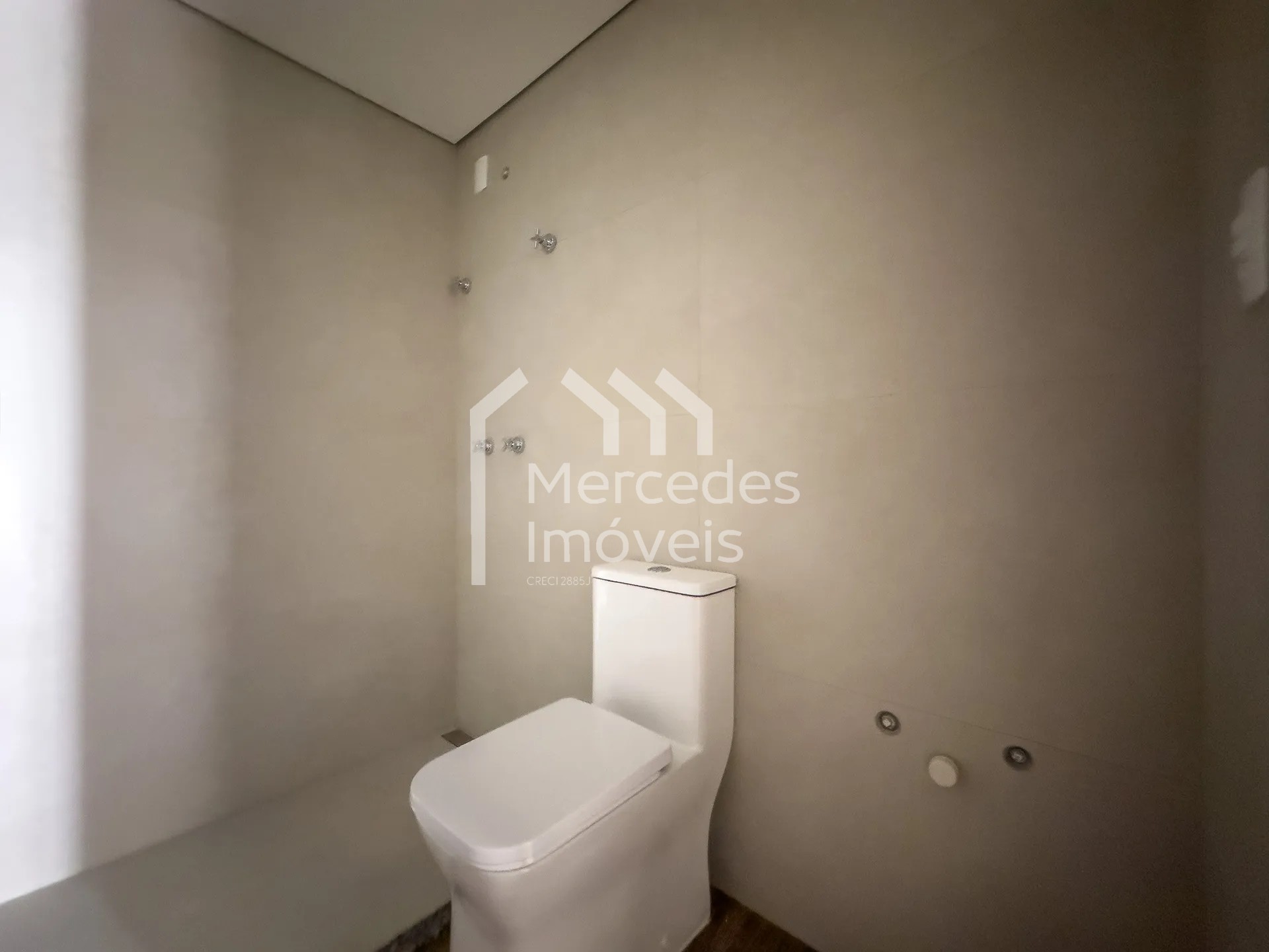 Foto 34 de Apartamento 1 suíte + 1 dorm para alugar · Praia Brava, Itajaí
